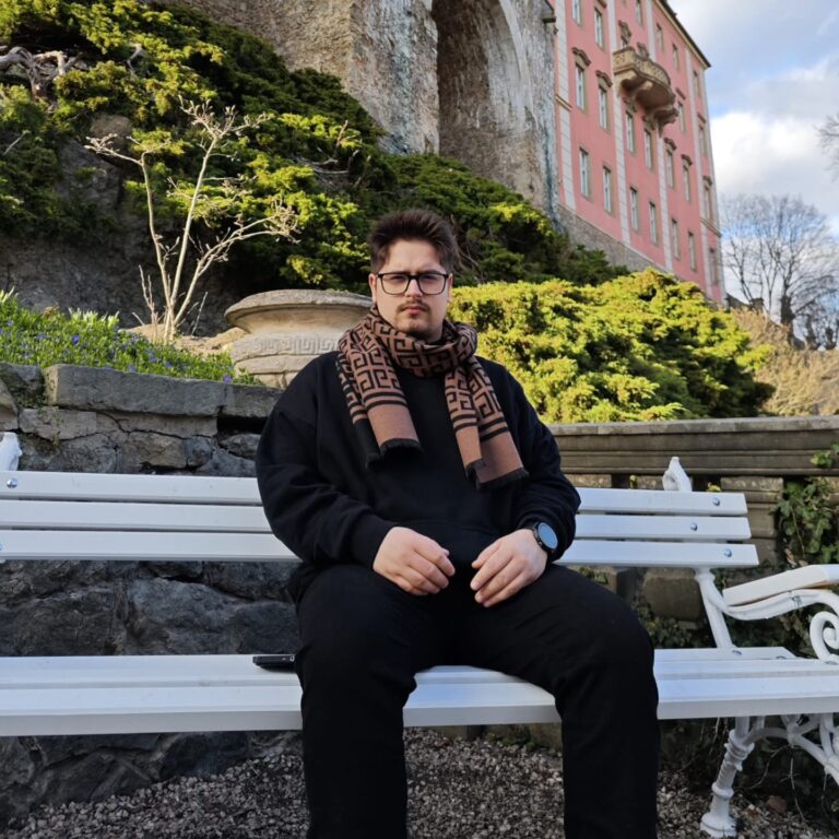 Damian Wińcza
