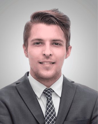 Adrian Kucharski